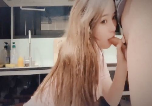 Chơi em người yêu vú to quá phê