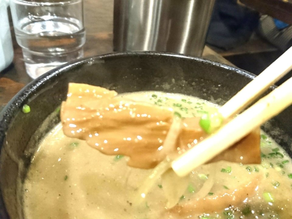 札幌Fuji屋　濃厚ニボ味噌つけ麺　メンマ