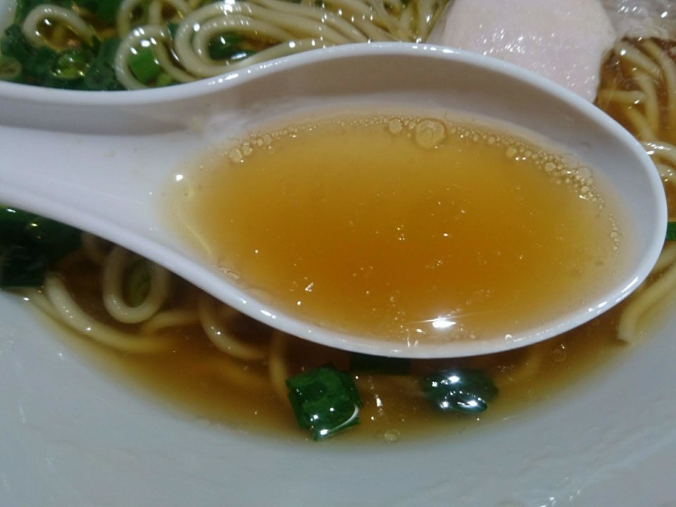 麺屋はじめの鶏清湯soba（醤油）　スープ